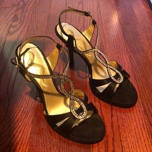 NINA dress heels